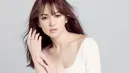 Meski drama itu sudah 17 tahun lalu, akan tetapi wajah Song Hye Kyo terlihat sama sekali tak berubah. (foto: hellokpop.com)