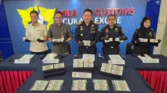 Koper WN Thailand Bikin Curiga Petugas, Isinya Tumpukan Dolar AS
