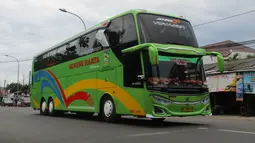 PO Gunung Harta pun memiliki bus Ultra High Deck (UHD) untuk memaksimalkan daya angkut kargo di bagasi. Bus ini menggunakan sasis three-axle yang diproduksi oleh Volvo tipe B11R yang memiliki keluaran tenaga hingga 430 Hp.