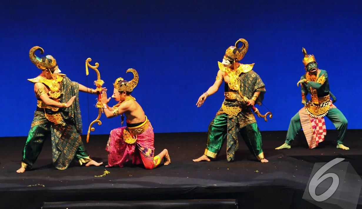 Pementasan wayang orang ini digelar oleh Dinas Pariwisata dan Kebudayaan Provinsi DKI Jakarta bertujuan melestarikan budaya Betawi dan dikemas dengan artistik, Jakarta, Jumat (7/11/2014)(Liputan6.com/Andrian M Tunay)