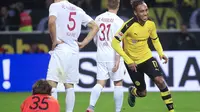 Bomber Dortmund Ingin Tiru Messi dan Ronaldo