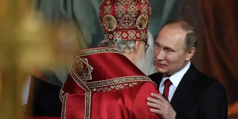 Vladimir Putin Ikuti Prosesi Hari Raya Paskah