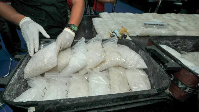 News Flash: 7 Kg Sabu Untuk Pesta Tahun Baru Disita Polisi