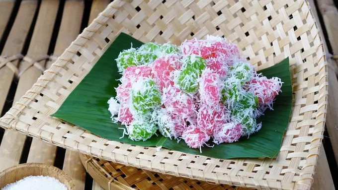 cenil jajanan tradisional