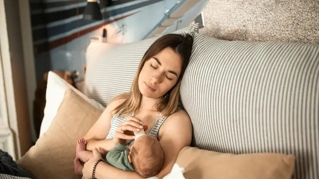 Tidur dengan Posisi Kepala Sedikit Terangkat