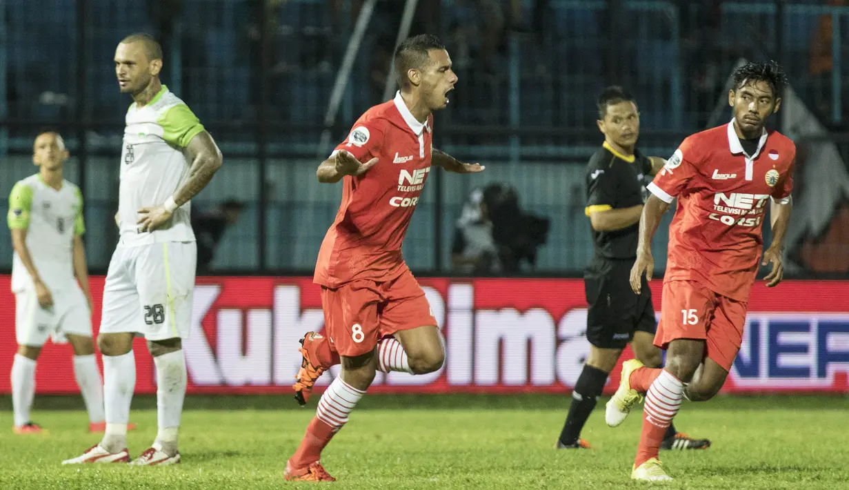 Namun saat senior Maitimo bermain untuk timnas Indonesia, dirinya sudah berhasil bermain selama 16 kali dan mencetak tiga gol. (Bola.com/Vitalis Yogi Trisna)