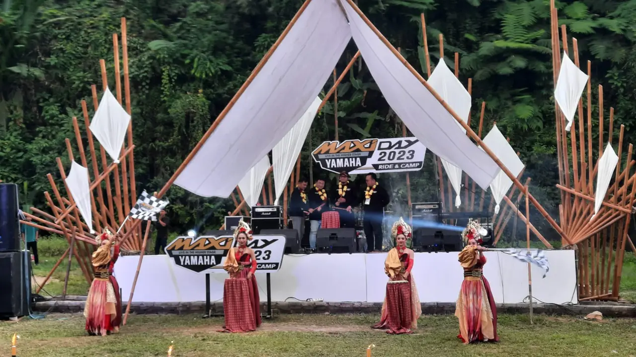 Maxi Yamaha Day