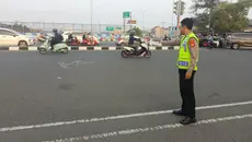 Akhir Tragis Pemotor di Depok Lawan Arah dan Terobos Lampu Merah