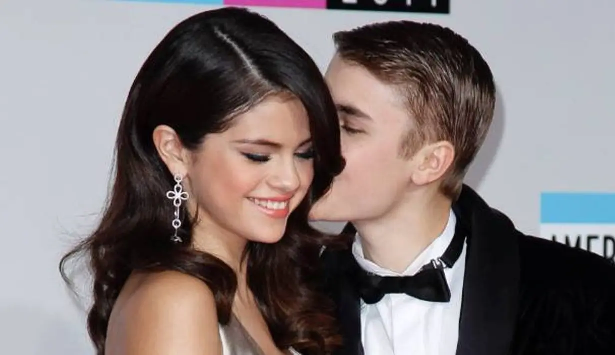Tak hanya demi kebaikan mereka berdia, Justin Bieber dan Selena Gomez pun berpikir bahwa hal itu baik untuk keluarga masing-masing untuk kembali saling menerima. (AFP/Bintang.com)