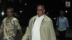 Direktur Utama nonaktif PT PLN Sofyan Basir tiba di Gedung KPK, Jakarta, Senin (27/5/2019). Sofyan Basir memenuhi pemeriksaan sebagai tersangka terkait dugaan menerima suap pembangunan proyek PLTU Riau-1 setelah sebelumnya diultimatum oleh KPK. (merdeka.com/Dwi Narwoko)