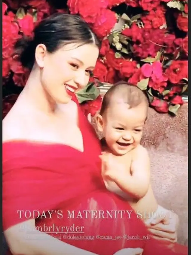 6 Pemotretan Maternity Shoot Kimberly Ryder, Menawan Bak Dewi