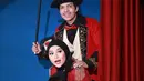 Rayakan ultah Ameena ke-1 tahun, keluarga Atta Halilintar dan Aurel Hermansyah kompak kenakan kostum bertema sirkus. [Instagram/
attahalilintar]