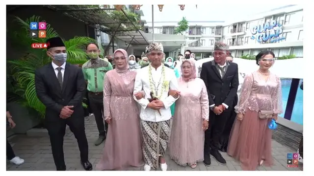 12 Momen Akad Nikah Ridho 2R dan Syifa, Berlangsung Khidmat dengan Adat Sunda