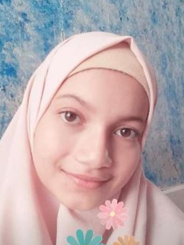 Potret 5 Pemeran Sinetron Dari Jendela SMP Tampil Berhijab, Bikin Pangling