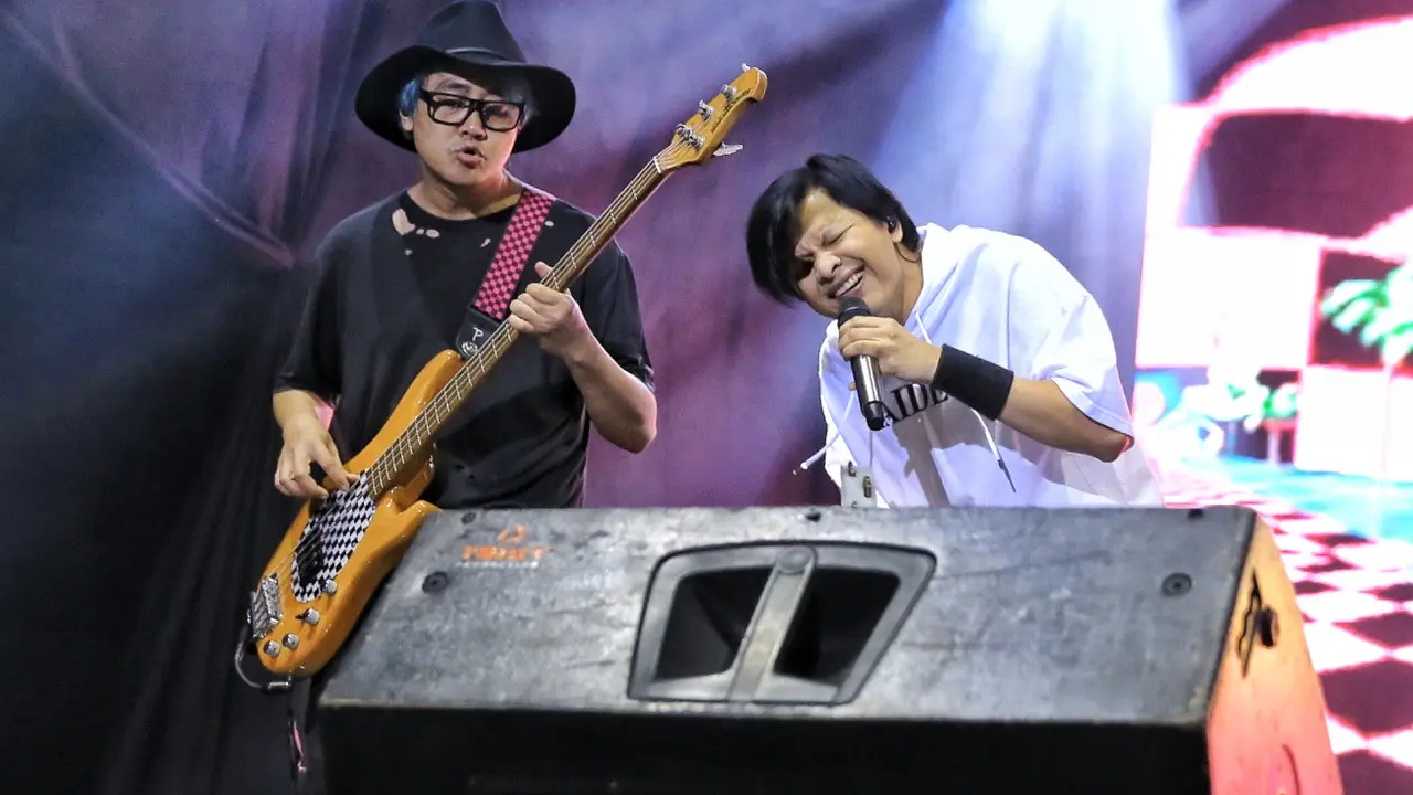 Gigi Band