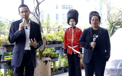 Ramesh Divyanathan dan Joe Surya