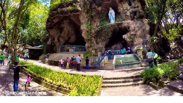 Wisata Religi Umat Kristiani di Jawa Timur