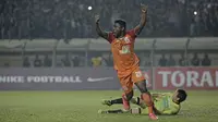 Persib Disingkirkan Borneo FC Lewat Adu Penalti