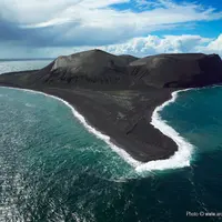 Pulau Surtsey. (arctic-images.com)