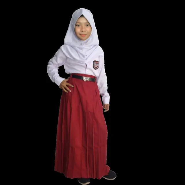 Minta Edit Foto Ganti Baju Formal, 7 Hasilnya Ini Bikin Tepuk Jidat