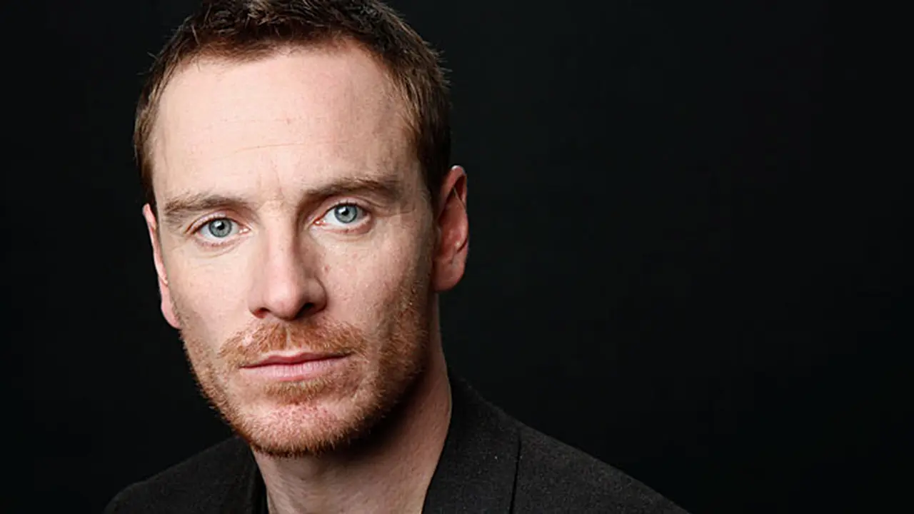 Michael Fassbender Pasrah Kena Kutukan Film