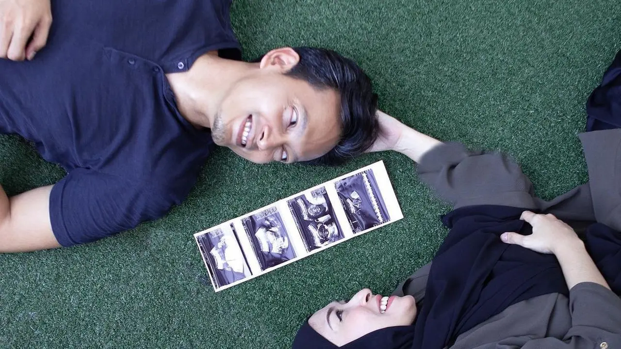 [Fimela] Fedi Nuril dan Calysta Vanny Widyasasti