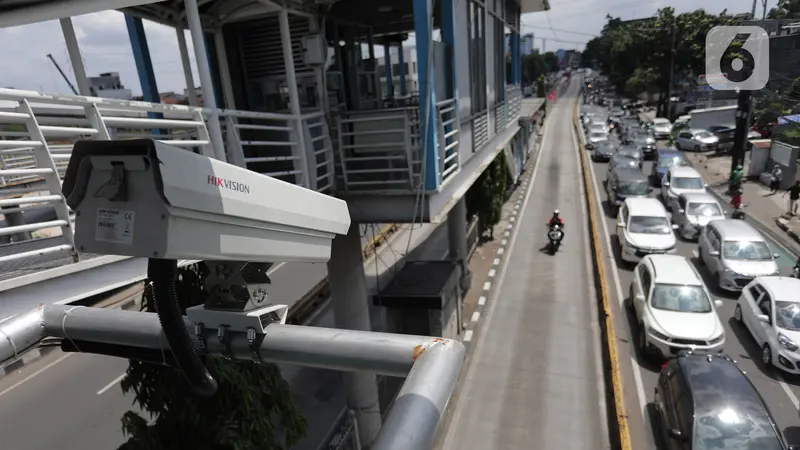 Dinas Perhubungan (Dishub) DKI Jakarta berencana memanfaatkan Electronic Traffic Lawa Enforcement (ETLE) atau tilang elektronik untuk menilang kendaraan bermotor yang tidak lolos uji emisi di DKI Jakarta.