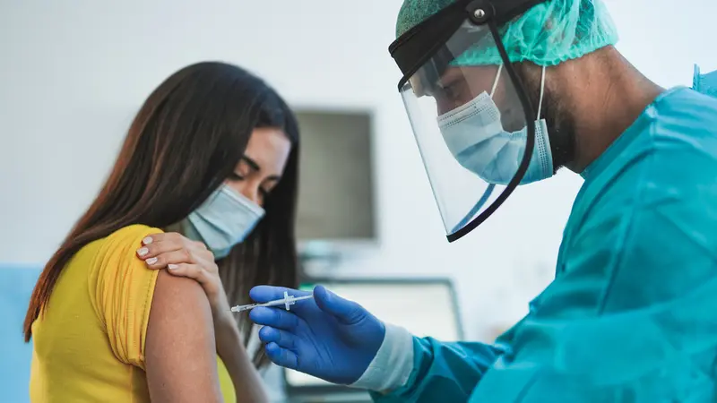 Dapat Giliran Vaksinasi Covid-19, Terapkan Hal Ini Sebelum dan Sesudah Divaksin