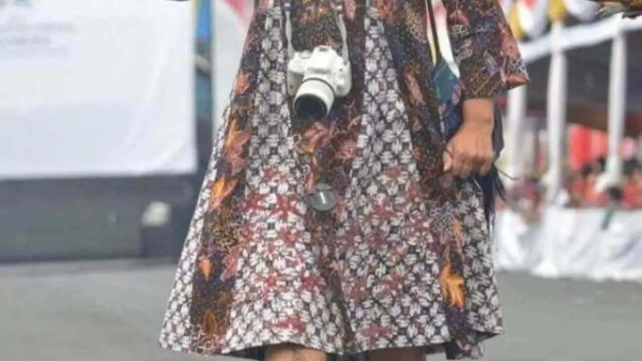Ini Makna dari Tato Burung Phoenix yang Ada di Kaki Menteri Susi