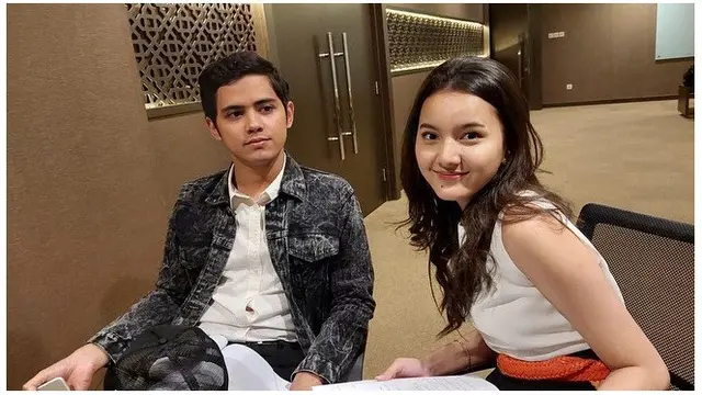 6 Potret Kompak Aliando Syarief dan Nabila Zavira di Keajaiban Cinta, Bikin Gemas