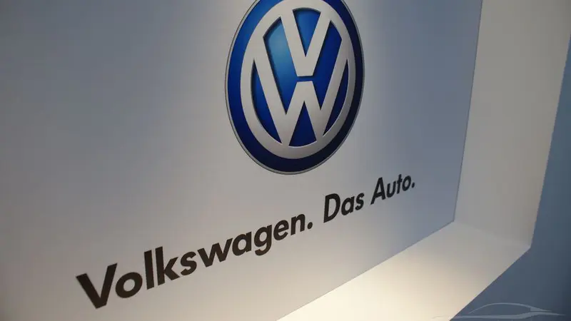 Kantor VW Digrebek Polisi