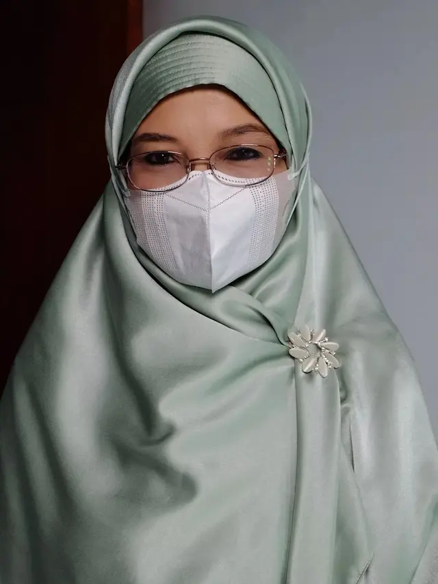 Aktif Berdakwah, Ini 7 Potret Terbaru Teh Ninih Mantan Istri Aa Gym yang Jarang Tersorot