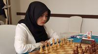 Herfesa Shafira Devi membuat kejutan tampil sebagai juara kategori Putri Asian Zone 3.3 Chess Championship 2025 di Mongolia sekaligus merebut tiket lolos ke Piala Dunia Catur 2025. (Dok. Percasi)