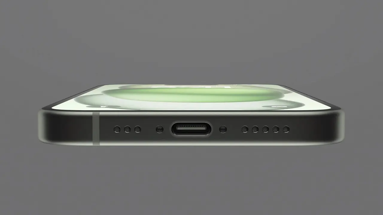 iPhone 15 hadir dengan USB-C. Credit: Apple