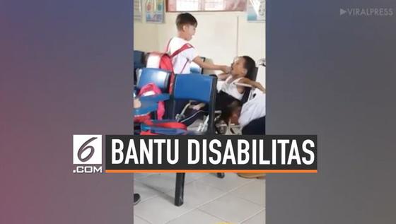 VIDEO: Viral, Aksi Siswa Bantu Temannya yang Disabilitas Untuk Makan
