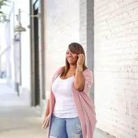 Trik memakai busana untuk kamu yang bertubuh gemuk. (Image: pinterest)