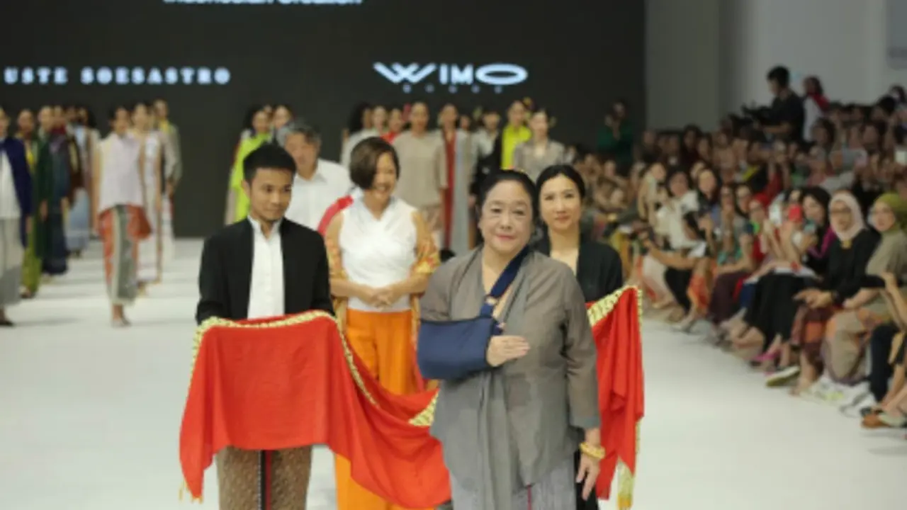 Koleksi Terbaru BIN House di Jakarta Fashion Week 2024