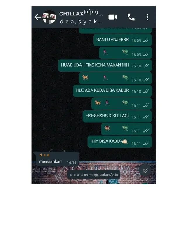 8 Chat Netizen Bantu Tangkap Kuda Ini Bikin Tepuk Jidat