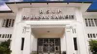 Rumah Sakit Hasan Sadikin, Bandung. (panoramio.com)