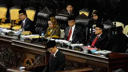 Untuk melakukan perubahan tatib, MPR mengesahkan panitia Ad Hoc Perubahan Tatib MPR RI, Jakarta, Senin (22/9/2014) (Liputan6.com/Andrian M Tunay)