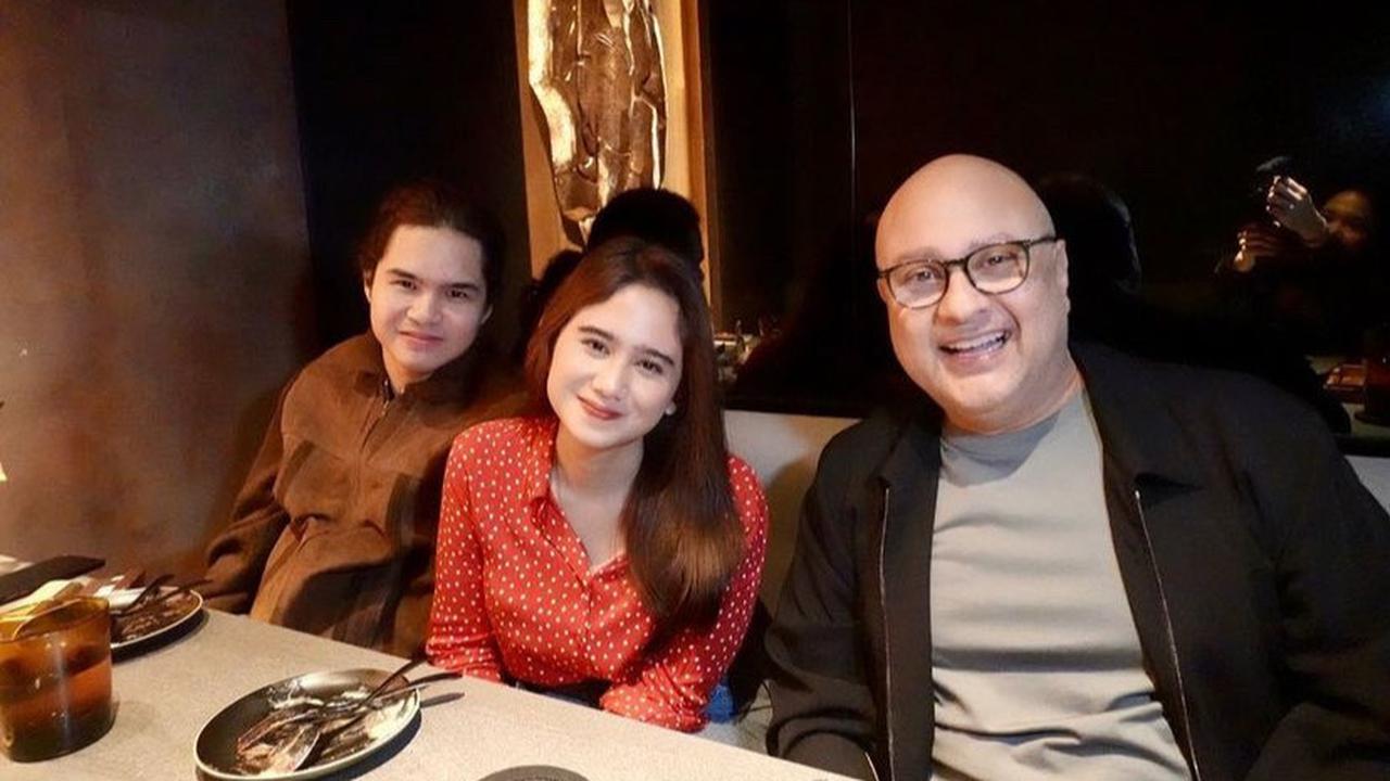 Gaya “Calon Menantu” Maia Estianty