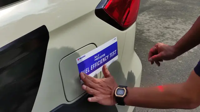 Suzuki XL7 Hybrid