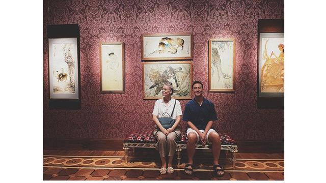 7 Potret Daniel Mananta dan Keluarga Lakukan Road Trip, Seru Banget