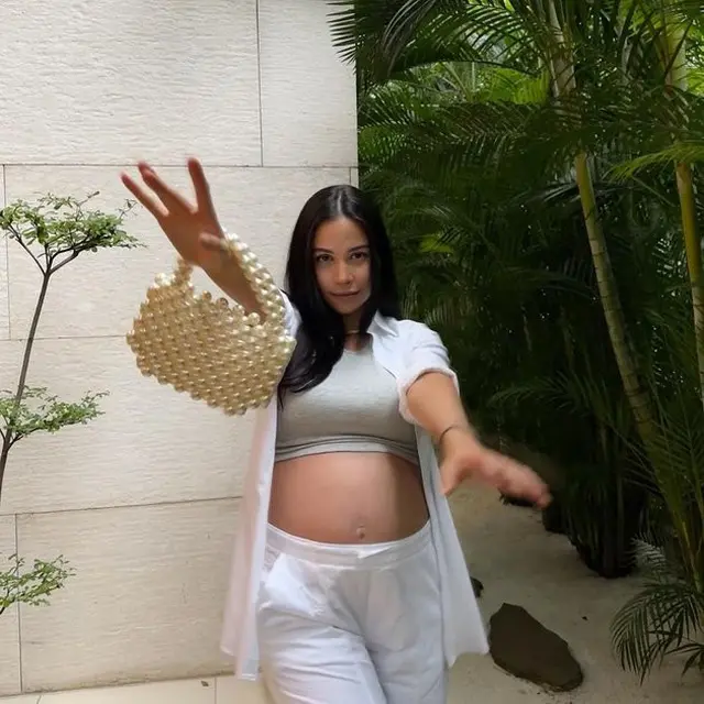 [Fimela] Estelle Linden