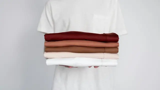 3. Gunakan Pelembap Khusus untuk Kulit