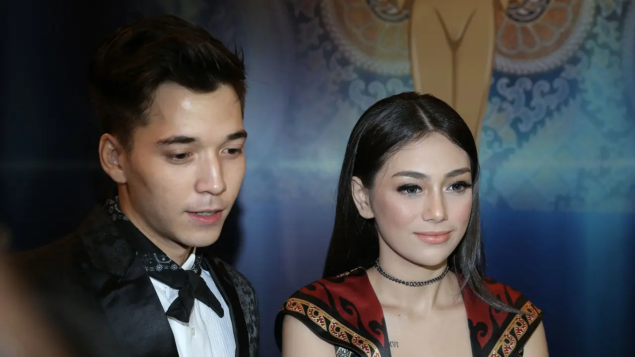 [Bintang] Celine Evangelista dan Stefan William