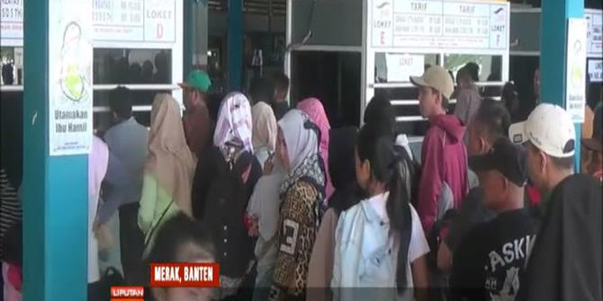 Libur Natal, Jumlah Penumpang di Pelabuhan Merak Melonjak 10 Persen