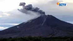 Saat ini Gunung Sinabung berstatus awal level 4. Masyarakat dan pengunjung kembali diimbau untuk tidak memasuki zona bahaya. 