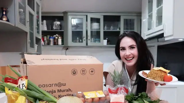 Hasil Ide Bersama Suami, Ini 7 Potret Rumah Arumi Bachsin yang Baru Diungkap