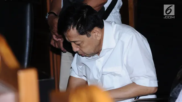 Tampak Lesu, Setya Novanto Jalani Sidang Perdana Kasus Korupsi e-KTP